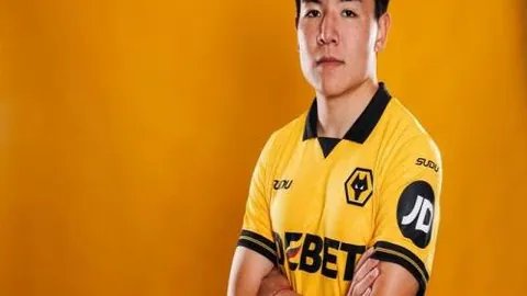 《鏡報》報導：拉什福德獲先發卻遇挑戰，滕哈格總教練地位堅固